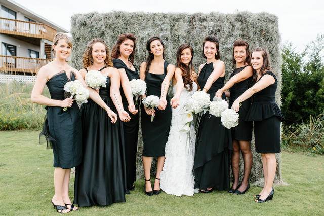 The bride with her bridesmaids