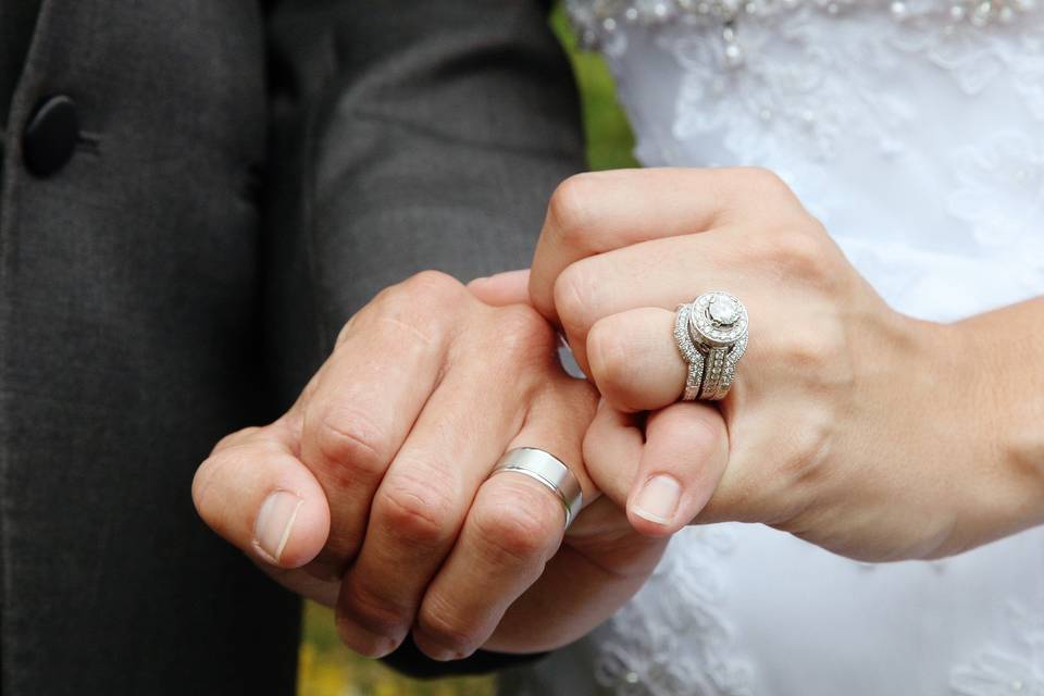 Wedding rings - Chrystal Photography
