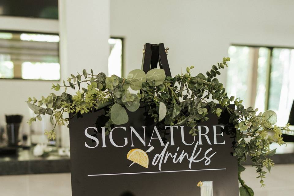 Signature Drink Sign