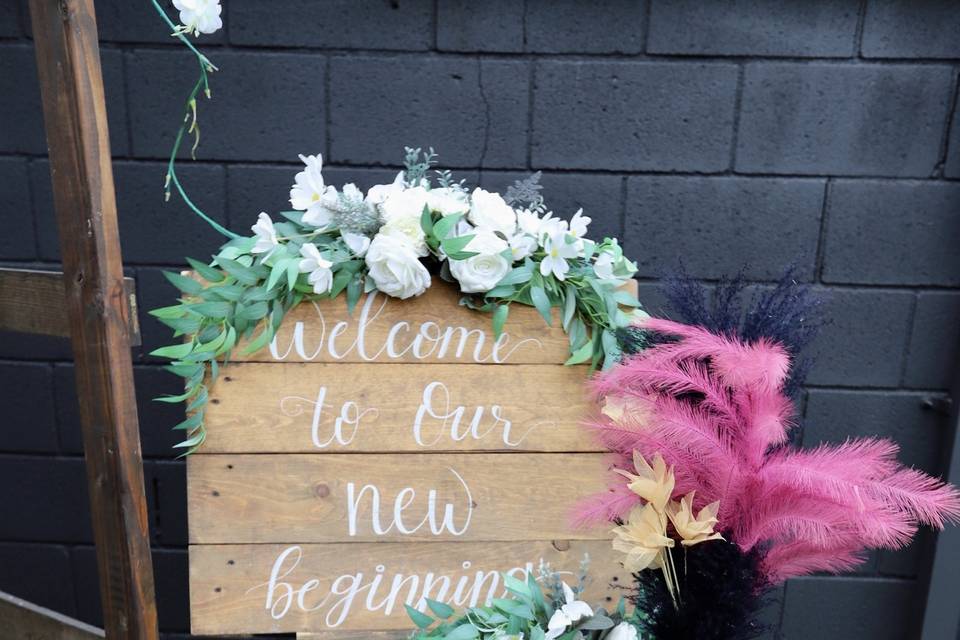 Outdoor Welcome sign