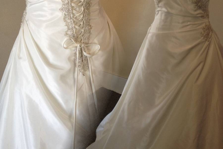 Savvy Silhouette: Upscale Bridal Consignment, Resale & Rental