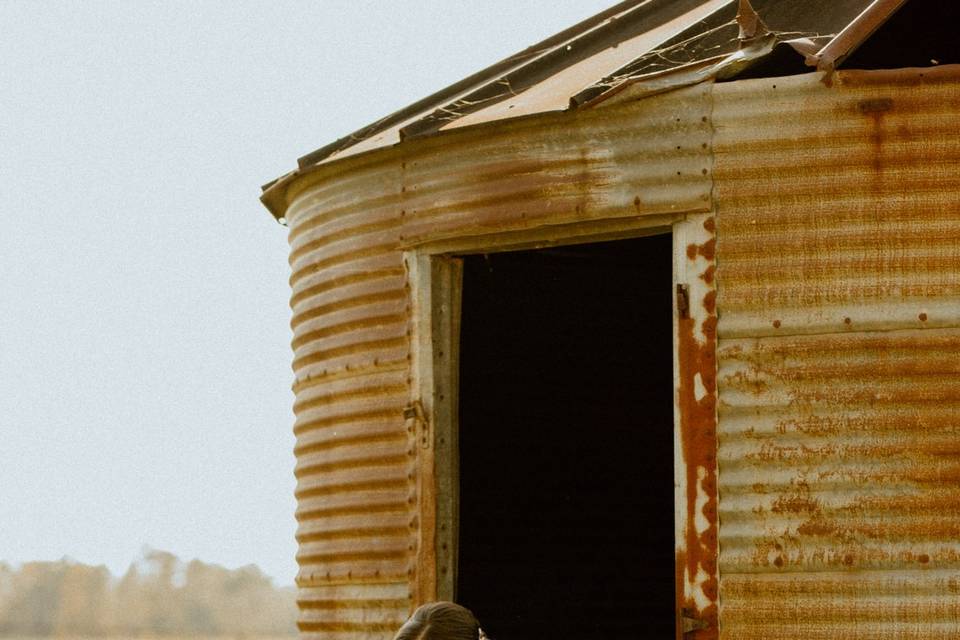 Old grain bin