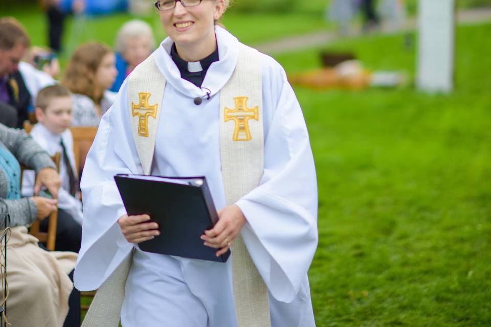 Officiant