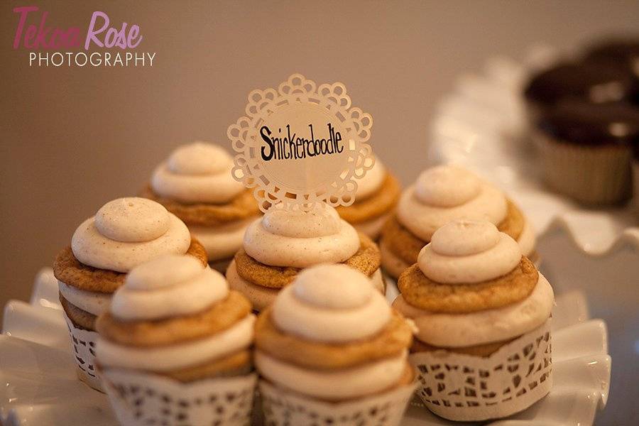 My #1 most popular cupcake..all dressed in lace for the wedding guests to enjoy