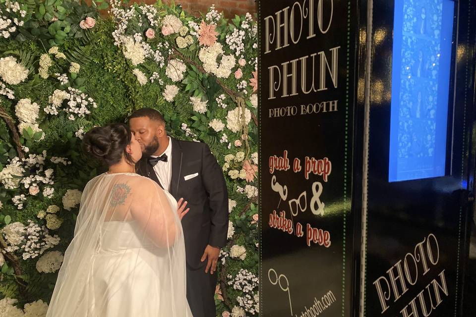 Photo Booth Wedding Ceremony