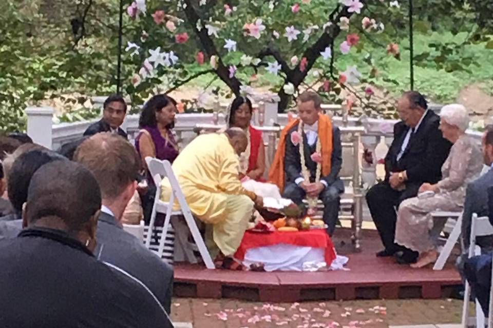 Hindu/christian ceremony