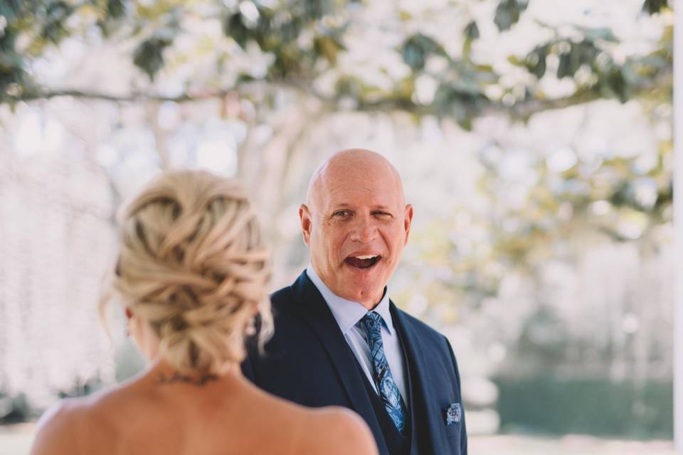 Bride and Father First Look