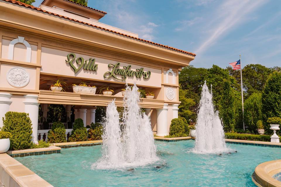 Villa Fountains