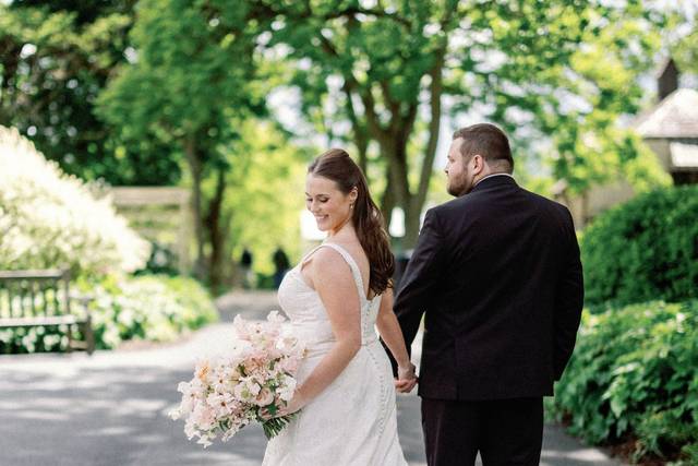 Romantic Garden Bride Portrait