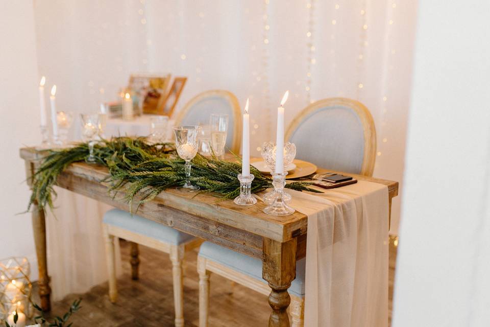 Sweetheart Table Set-Up