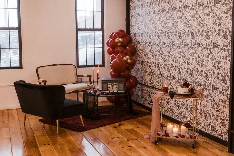 Retro Lounge Space at Loft 441