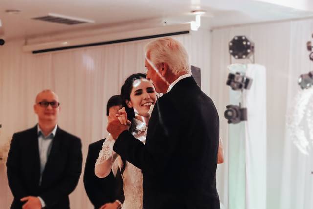 Father daughter dance