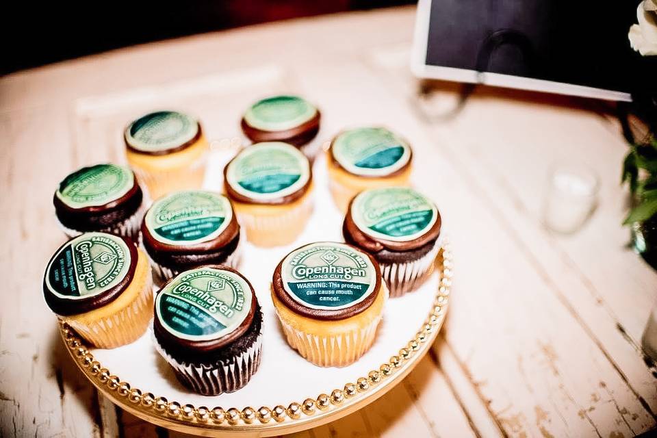 Groom's Cupcakes