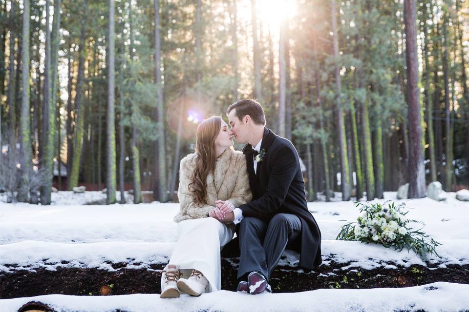 Wedding Couple in Snow
