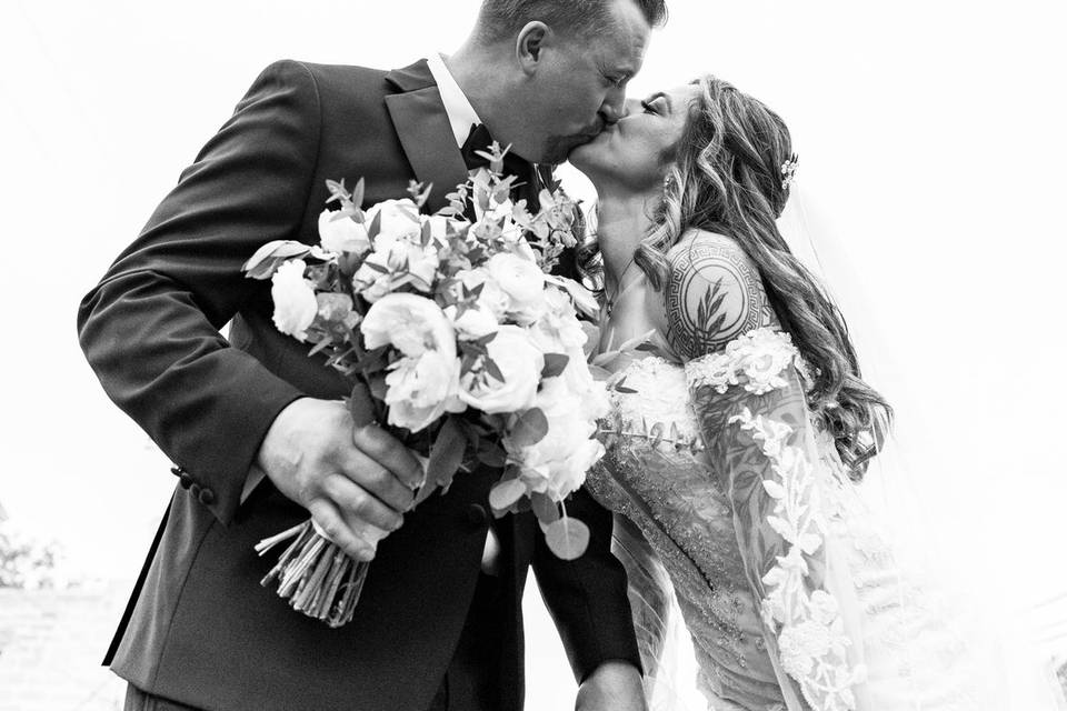 Couple on wedding day Texas