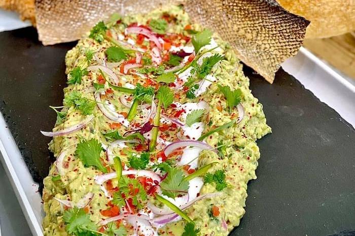 Thai Guac