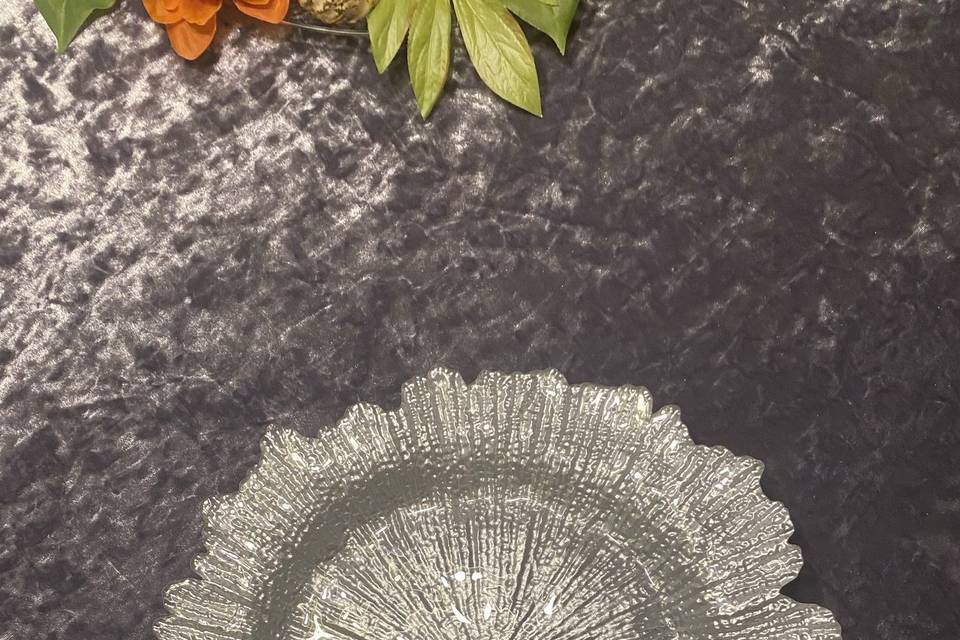 Silver Leaf Charger