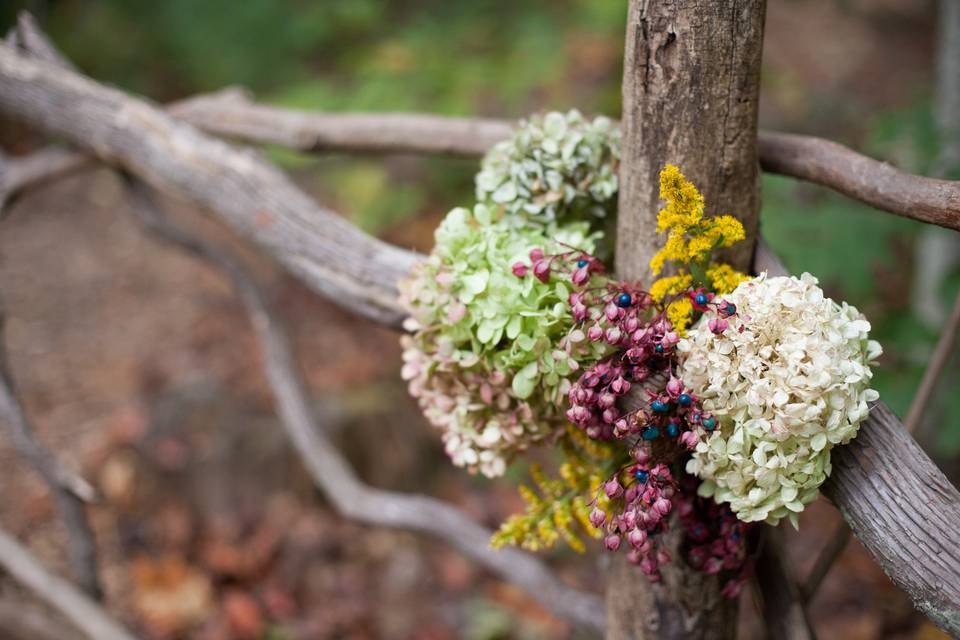 Fence decor