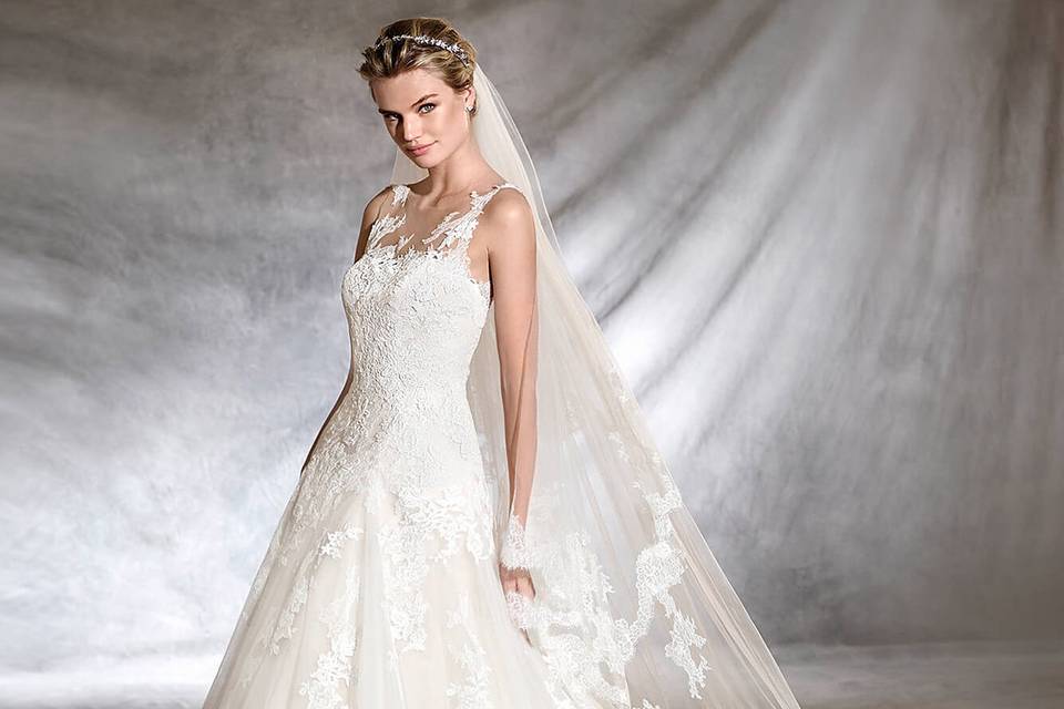 Pronovias Designer Bridal Gown