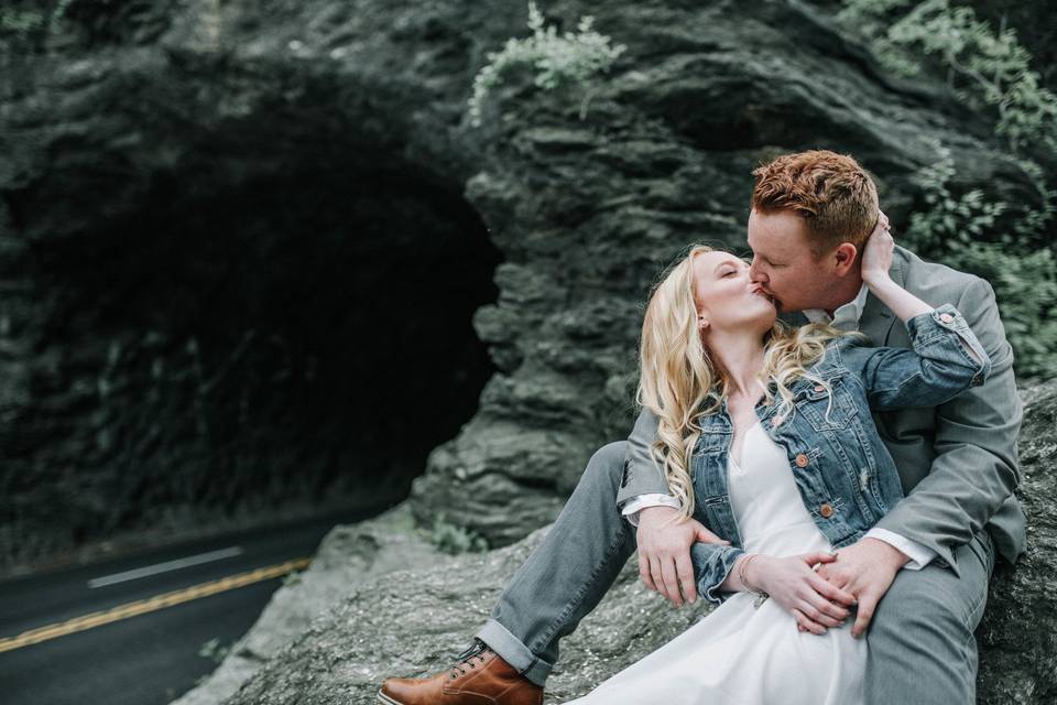 Taylor & Daniel were complete naturals during their engagement shoot with Classic Photographers own Iryna S.