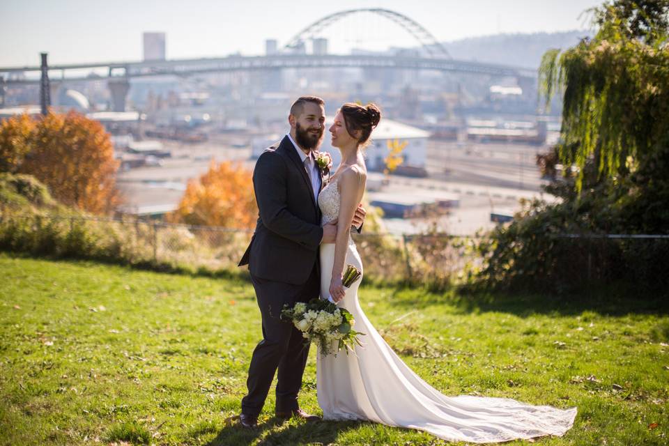 Charlotte & Jed's wedding day was full of beautiful details and amazing candid moments for Classic Photographer's own Lauren O. to capture!