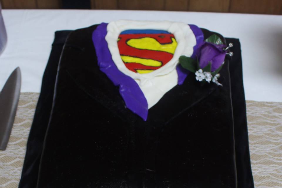 Superman-themed wedding cake