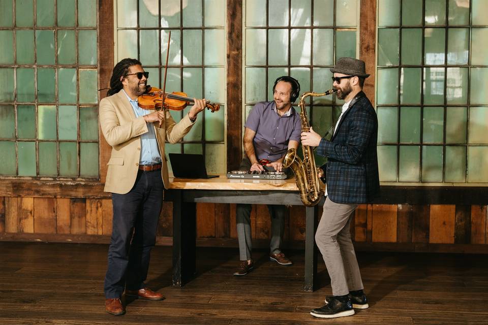 Blue Wave Band