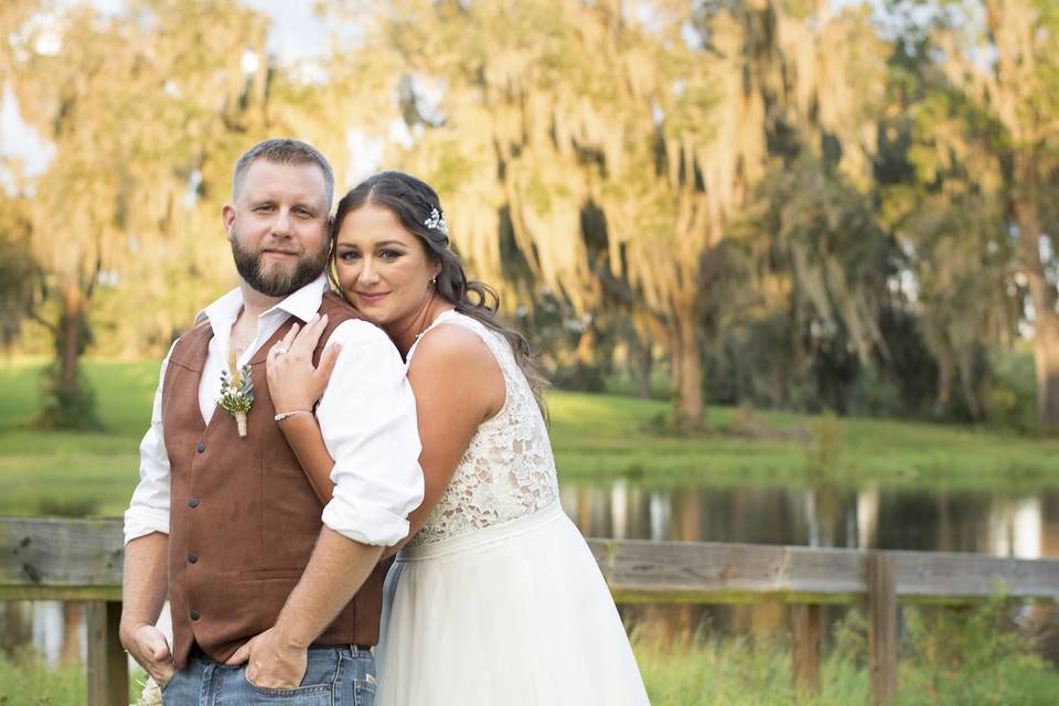 Newlywed Pose