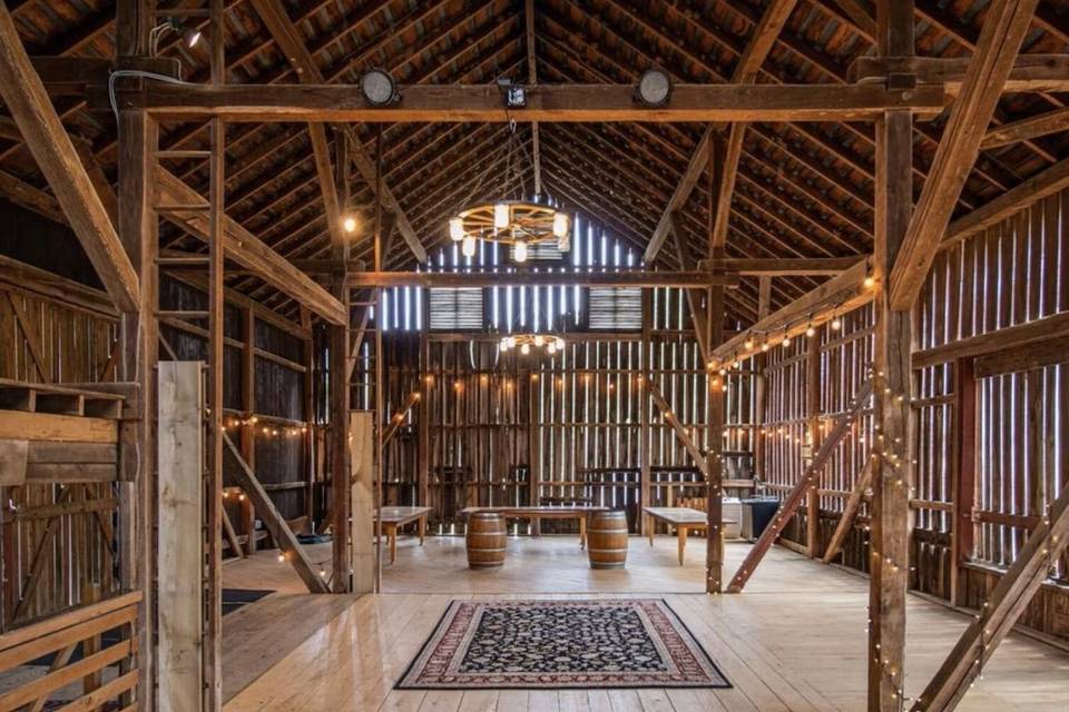 Hundredfold Hall Barn venue