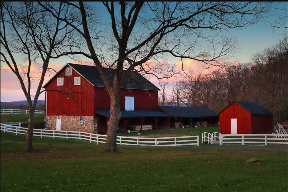 Hundredfold Hall barn venue