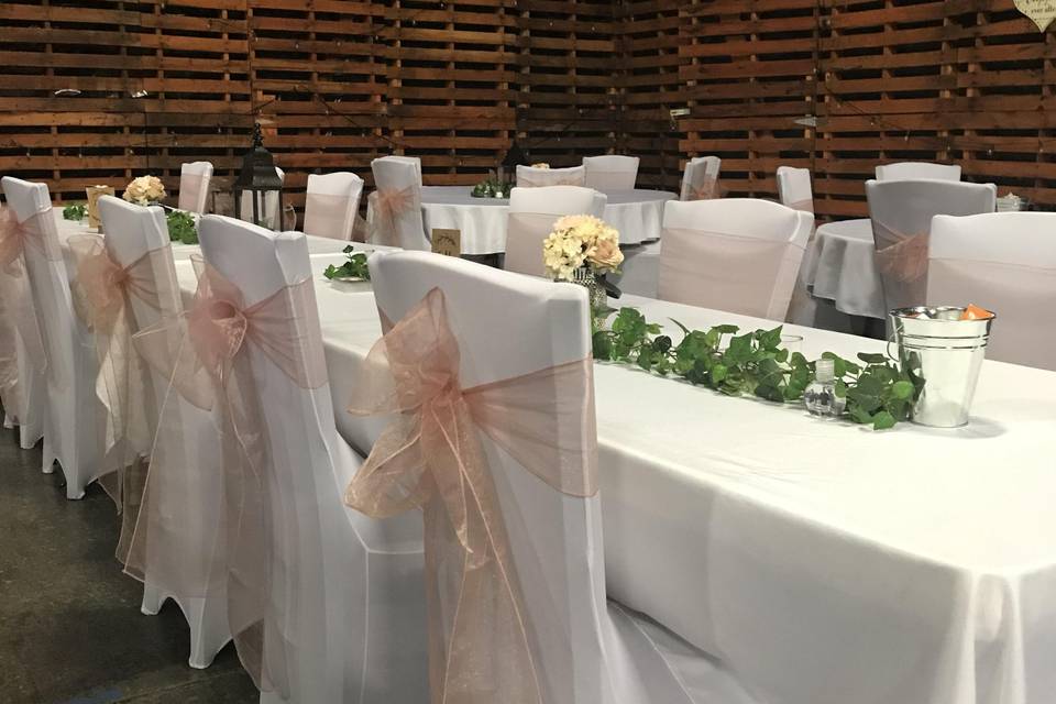 Sittin' Pretty Chair Covers, LLC