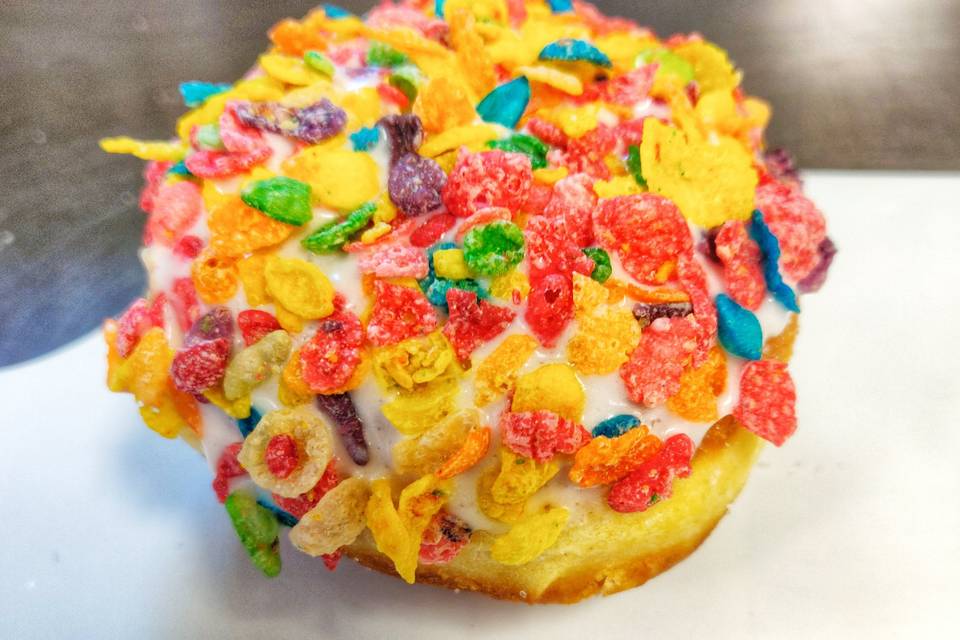Fruity Pebbles donuts