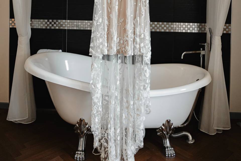 Bridal dress