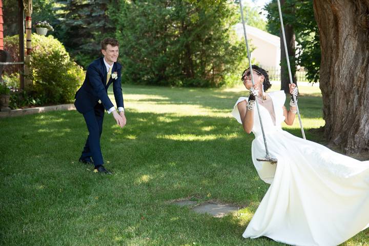 Swinging wedding