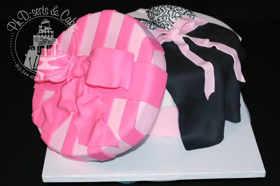 Lingerie bachelorette party cake