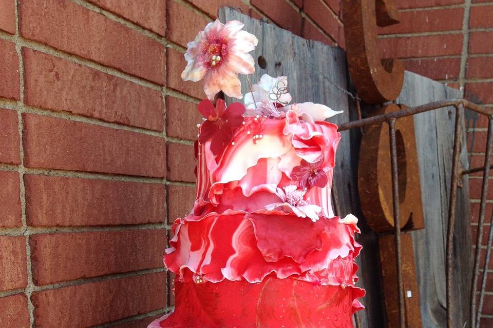 Feathers and Flowers Cake by Queen Anne's Lace Cakes