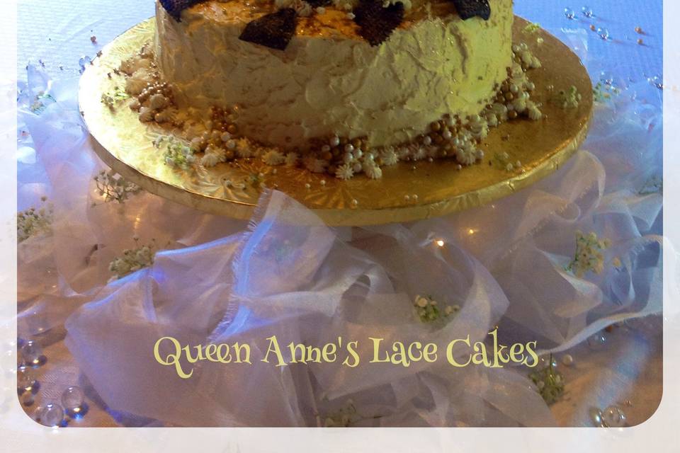 Queen Anne's Lace Cakes