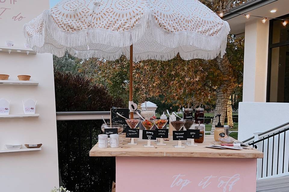 Donut Cart + Umbrella