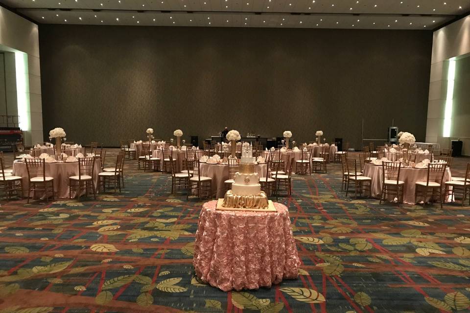 Cake table