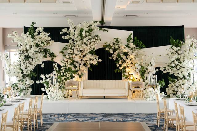 Manhattan Ballroom Stage