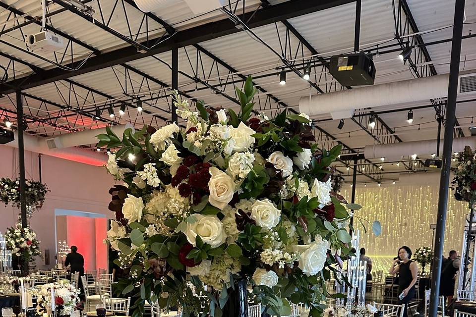 Elegant centerpiece