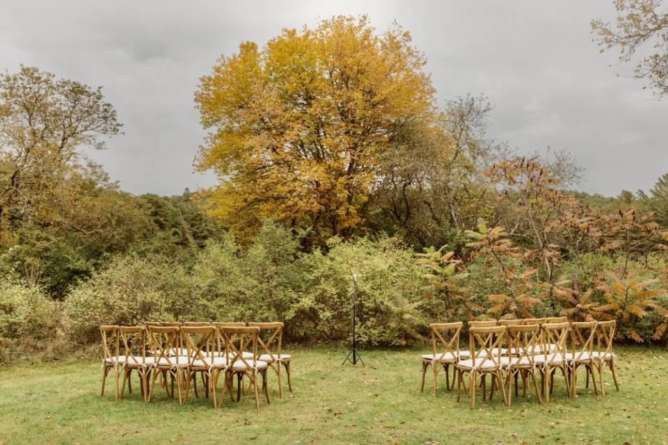 CROSSBACK CEREMONY CHAIRS