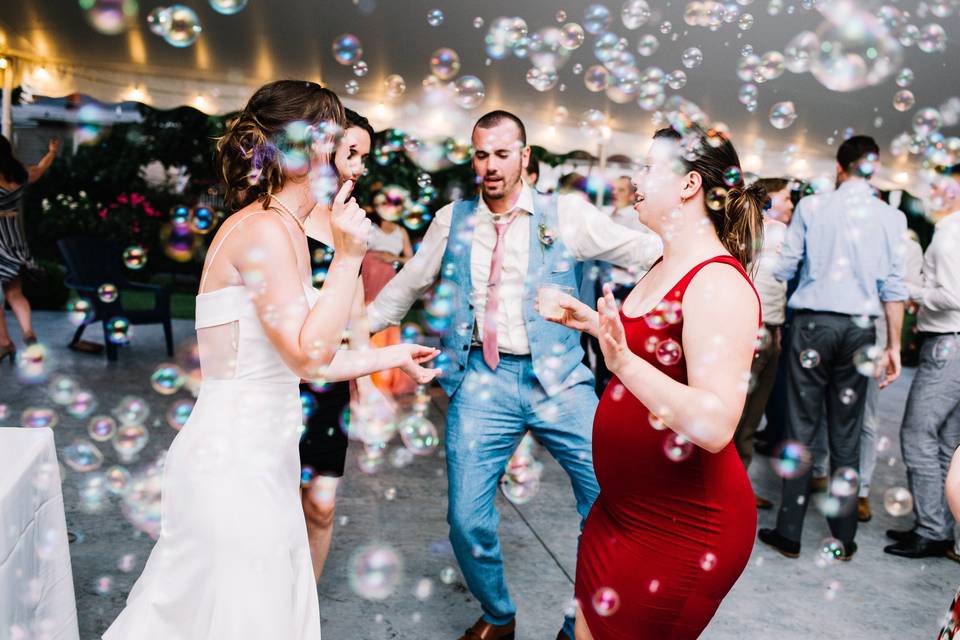 Bubble and Dancing