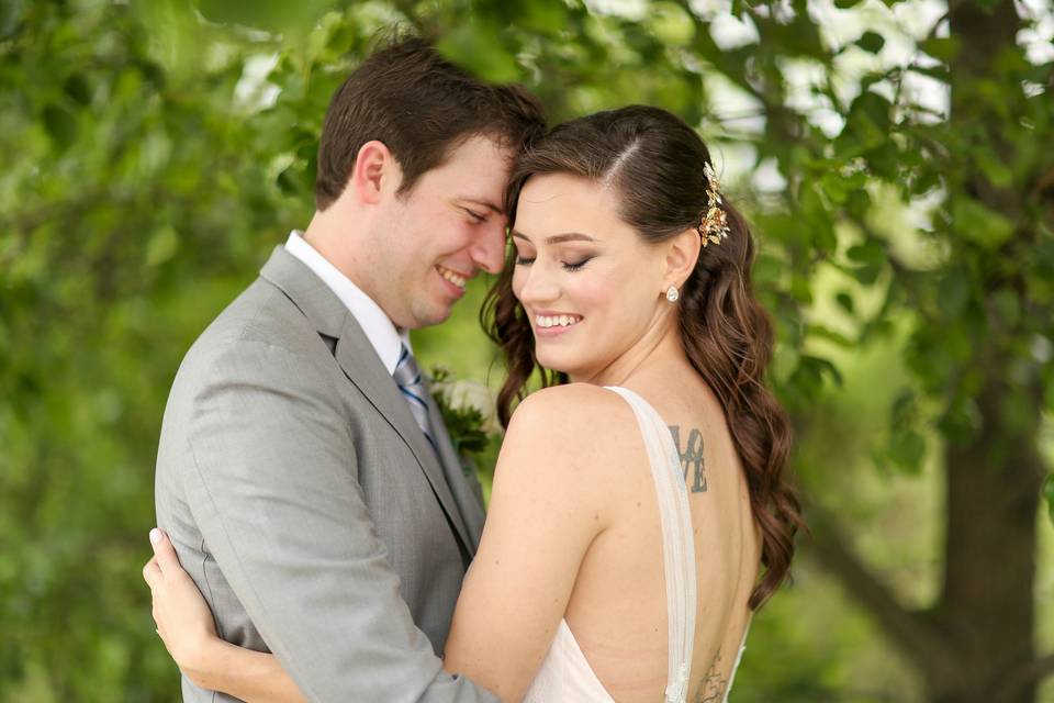 Couple portrait in the gardens