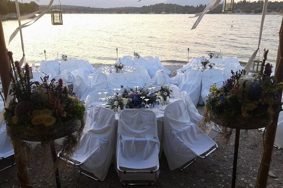 beach wedding