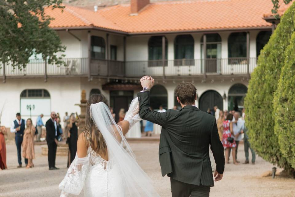 Villa bride & groom entrance