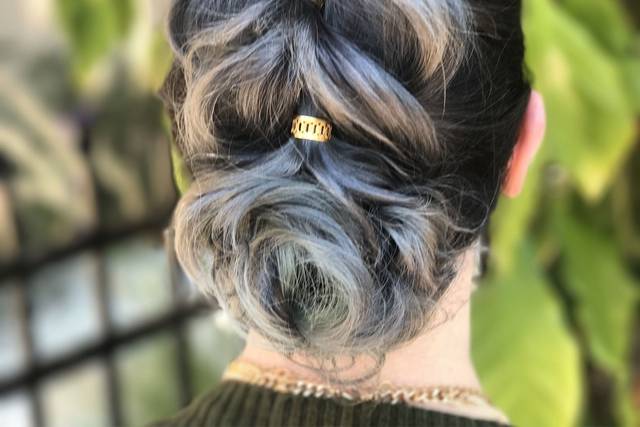 Bobby Pin Beauty
