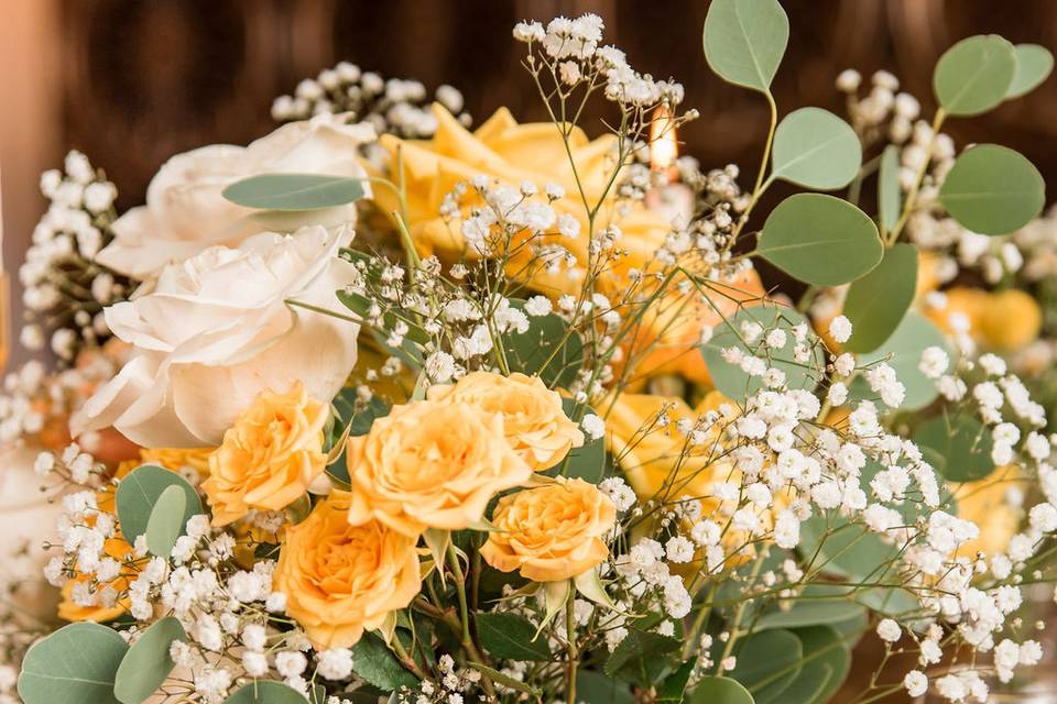 Yellow Rose Centerpiece