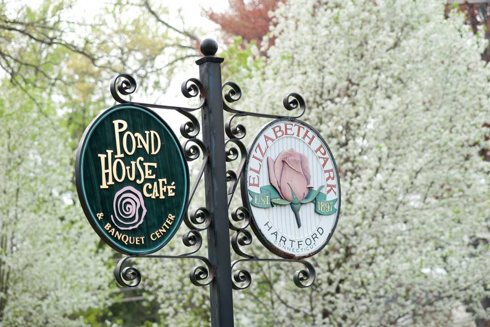 Pond House Cafe