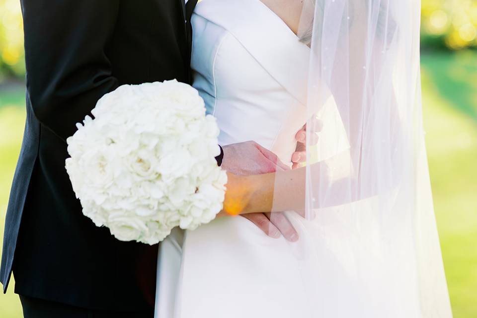 Bride and groom, small bouquet